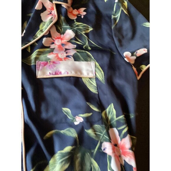 Victoria's Secret Blue Pink Floral Satin One Piece Romper Size Small - Picture 4 of 5
